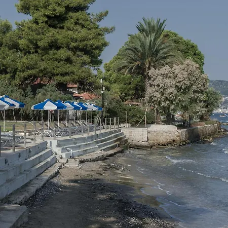 Aparthotel Maria Mare 3*