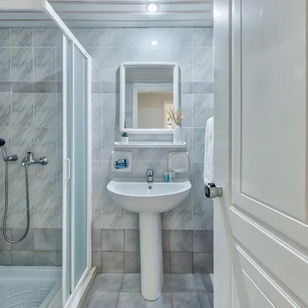 Aparthotel Maria Mare 3*